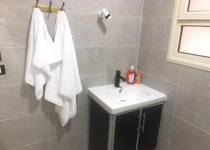 Apartment El Hadaba Behind Raya