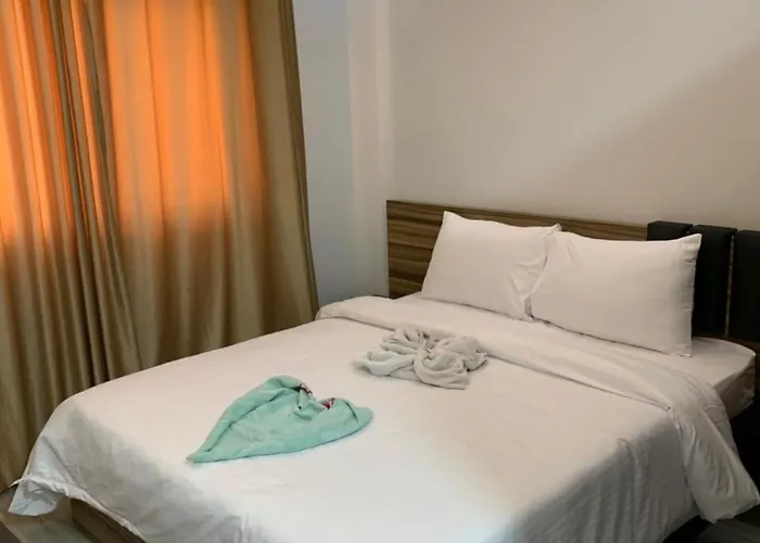 Apartment El Hadaba Behind Raya *
